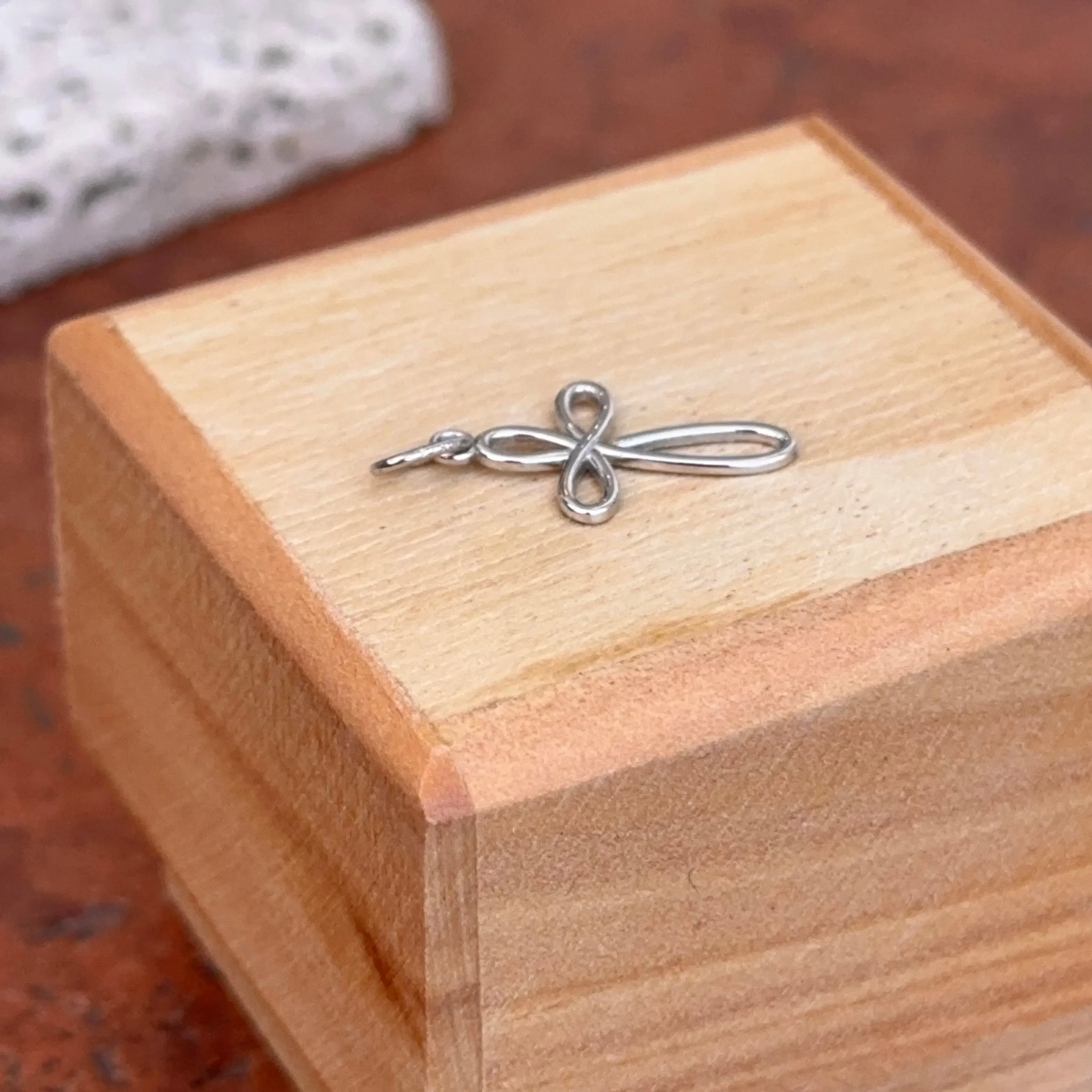 14KT White Gold Small Ribbon Cross Pendant Charm