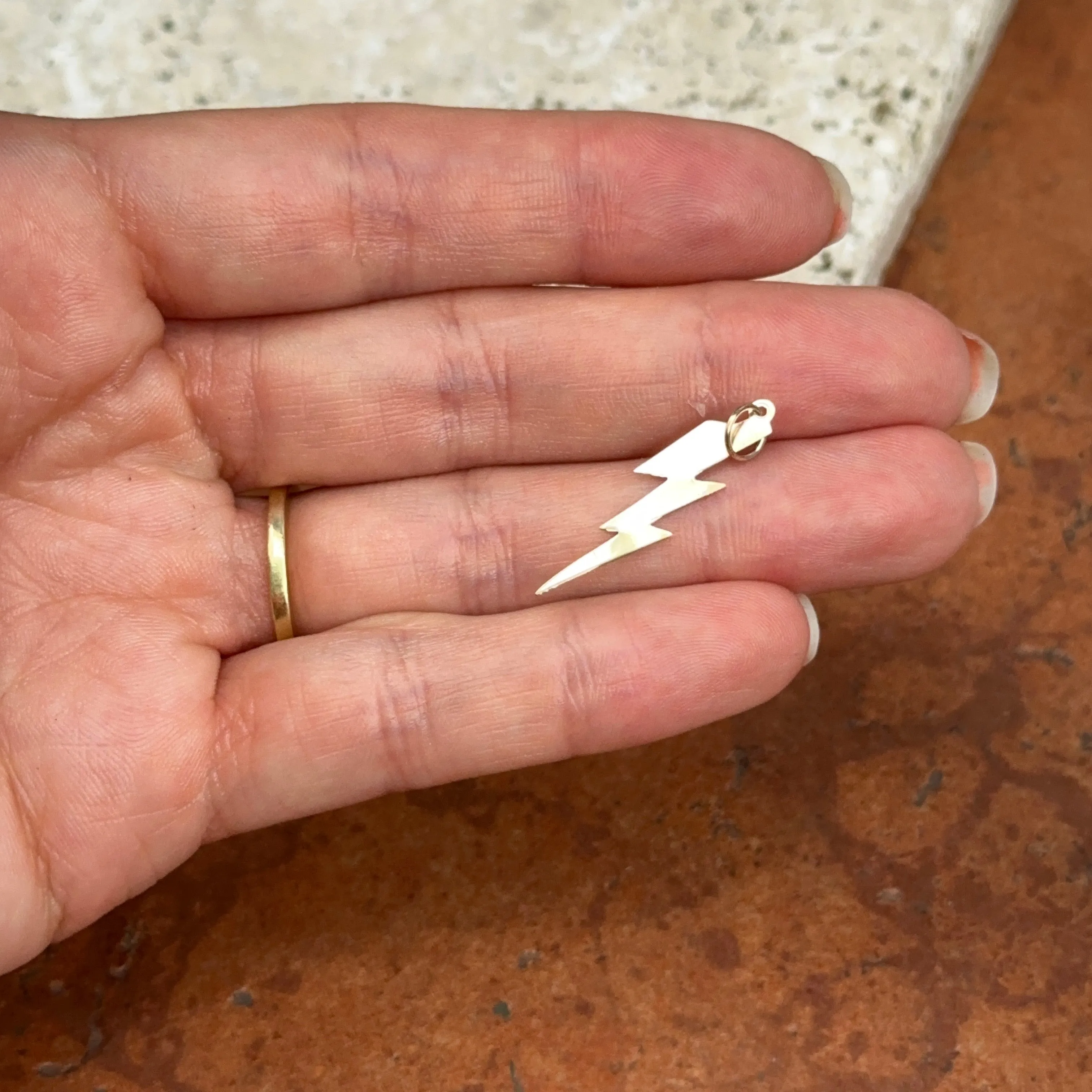 14KT Yellow Gold Flat Lightening Bolt Pendant Charm