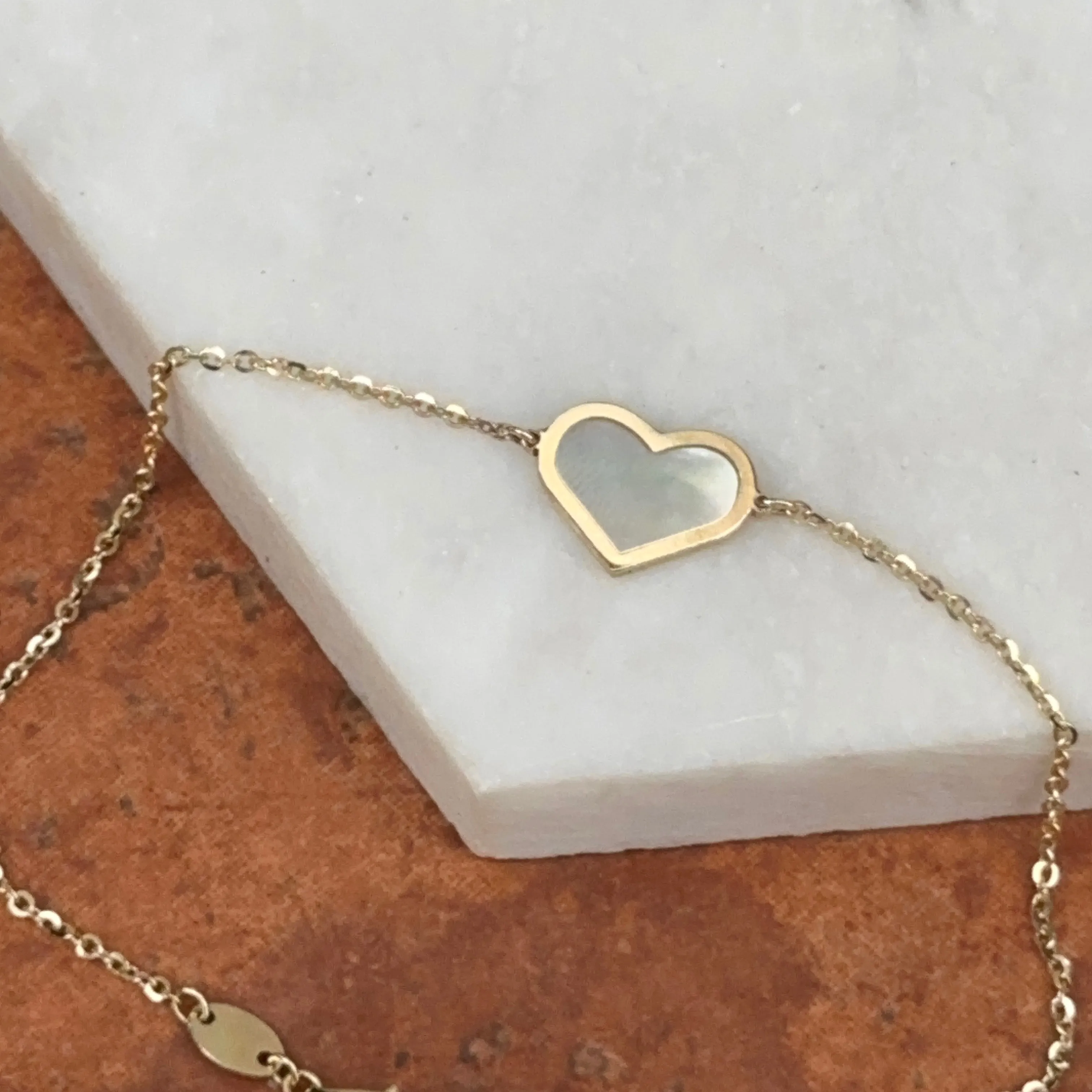 14KT Yellow Gold Genuine Mother of Pearl Heart Station Chain Bracelet
