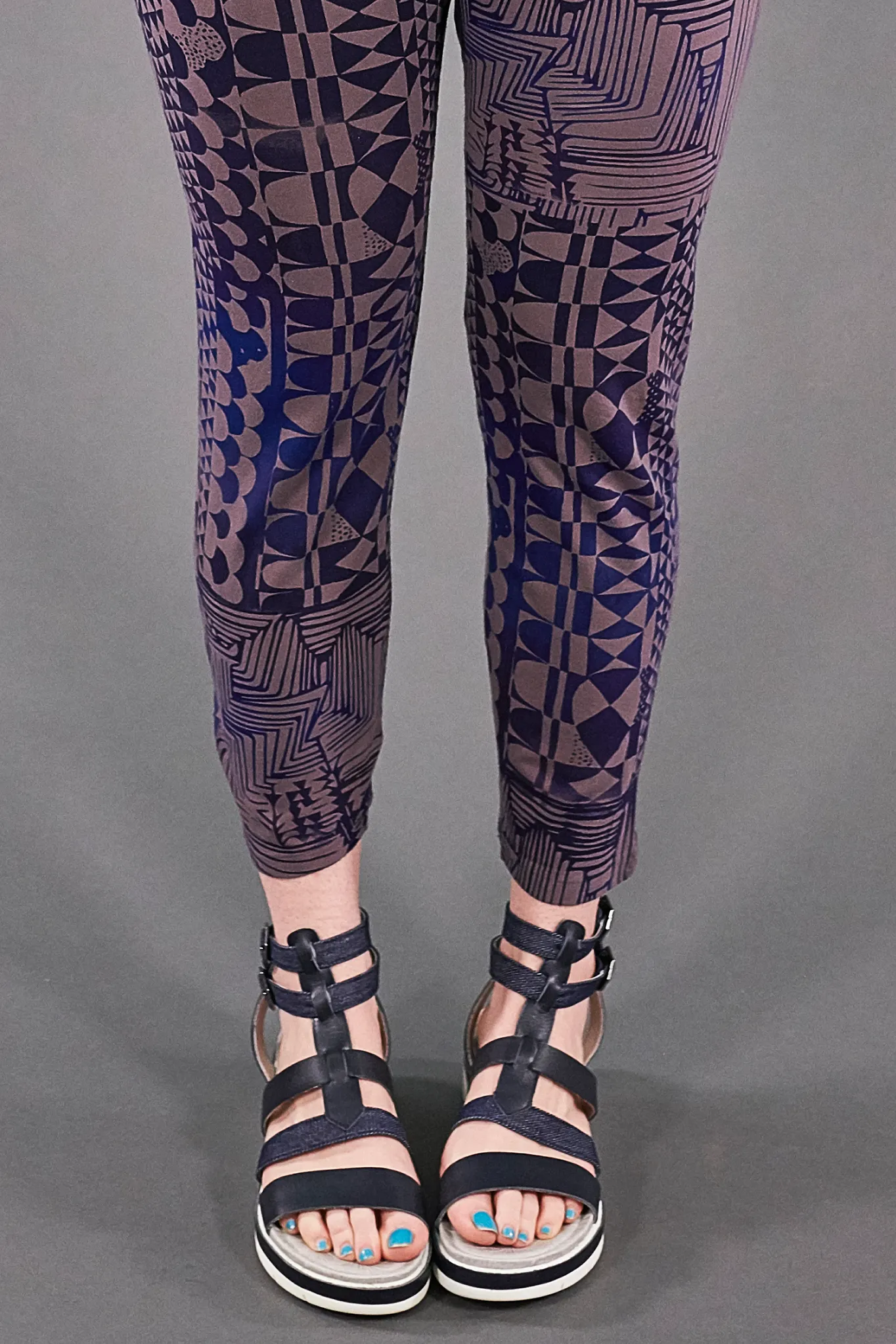 3167 Cropped Legging Flint-P