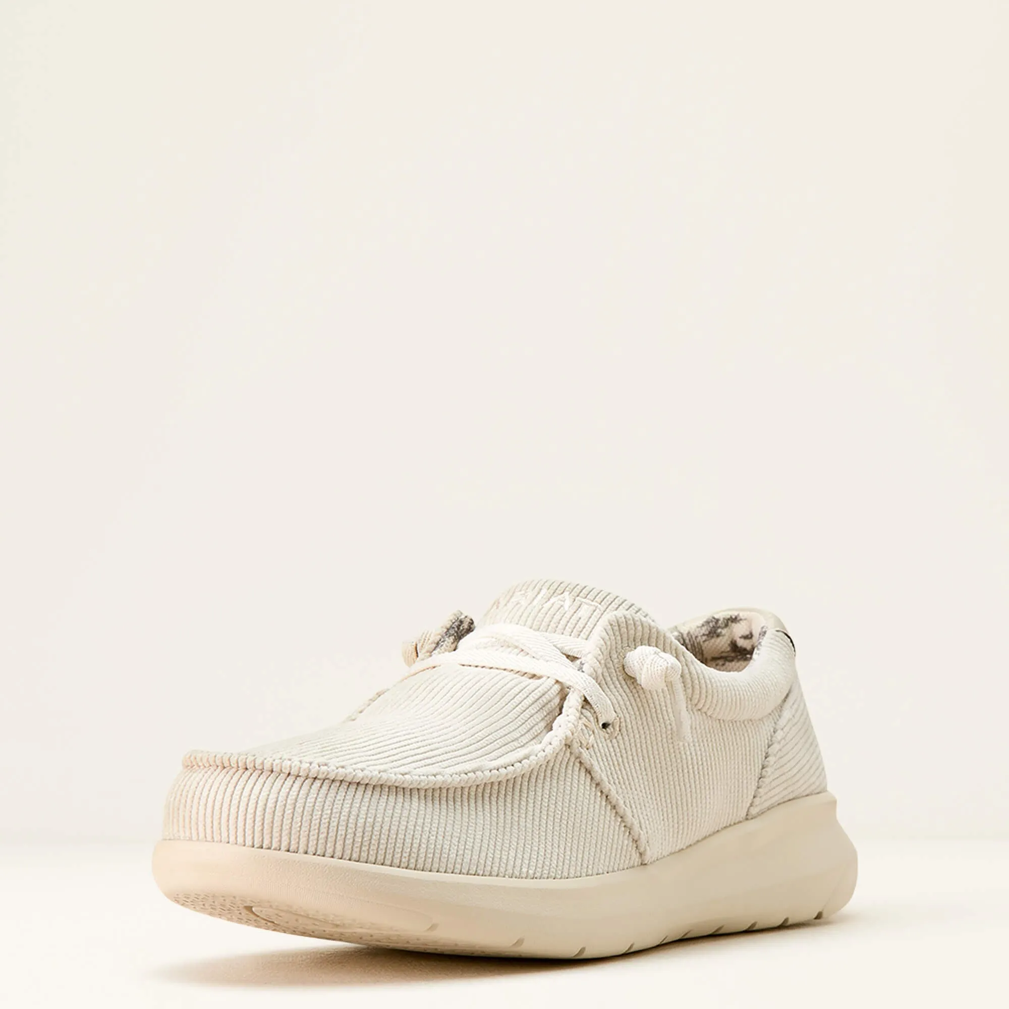 Ariat Women’s Cream Corduroy Hilo Shoe