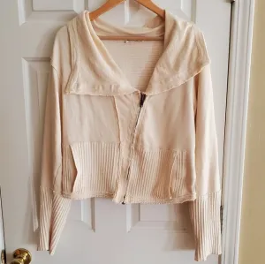 Free People We the Free Hazel Cardi Jacket in Creme size Medium