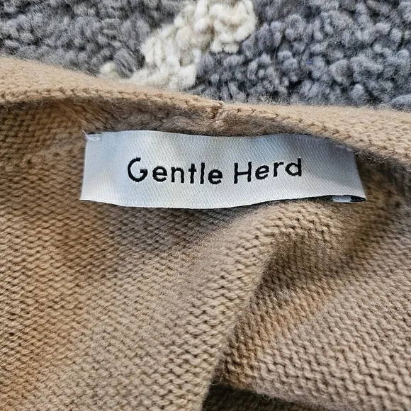 GENTLE HERD 100% Wool Long Cardigan With Pockets