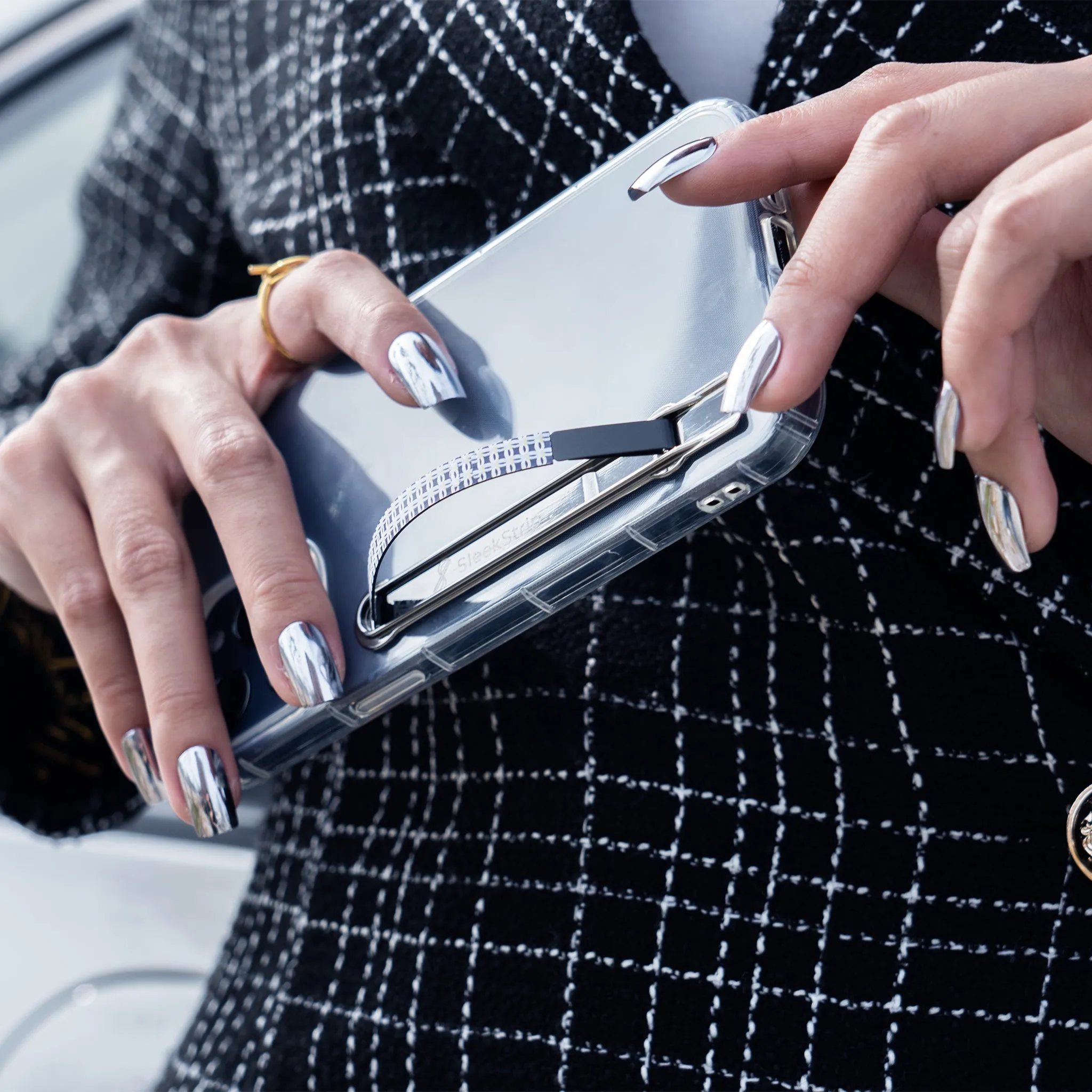 Gunmetal x Maya Monogram