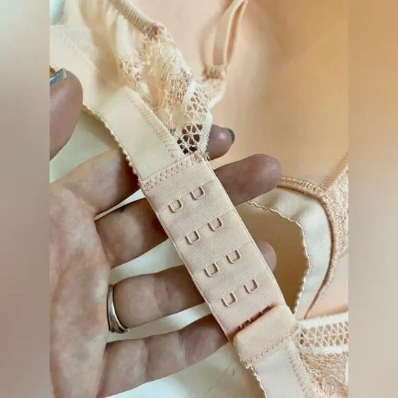 Knix - Lace Deep-V Bralette