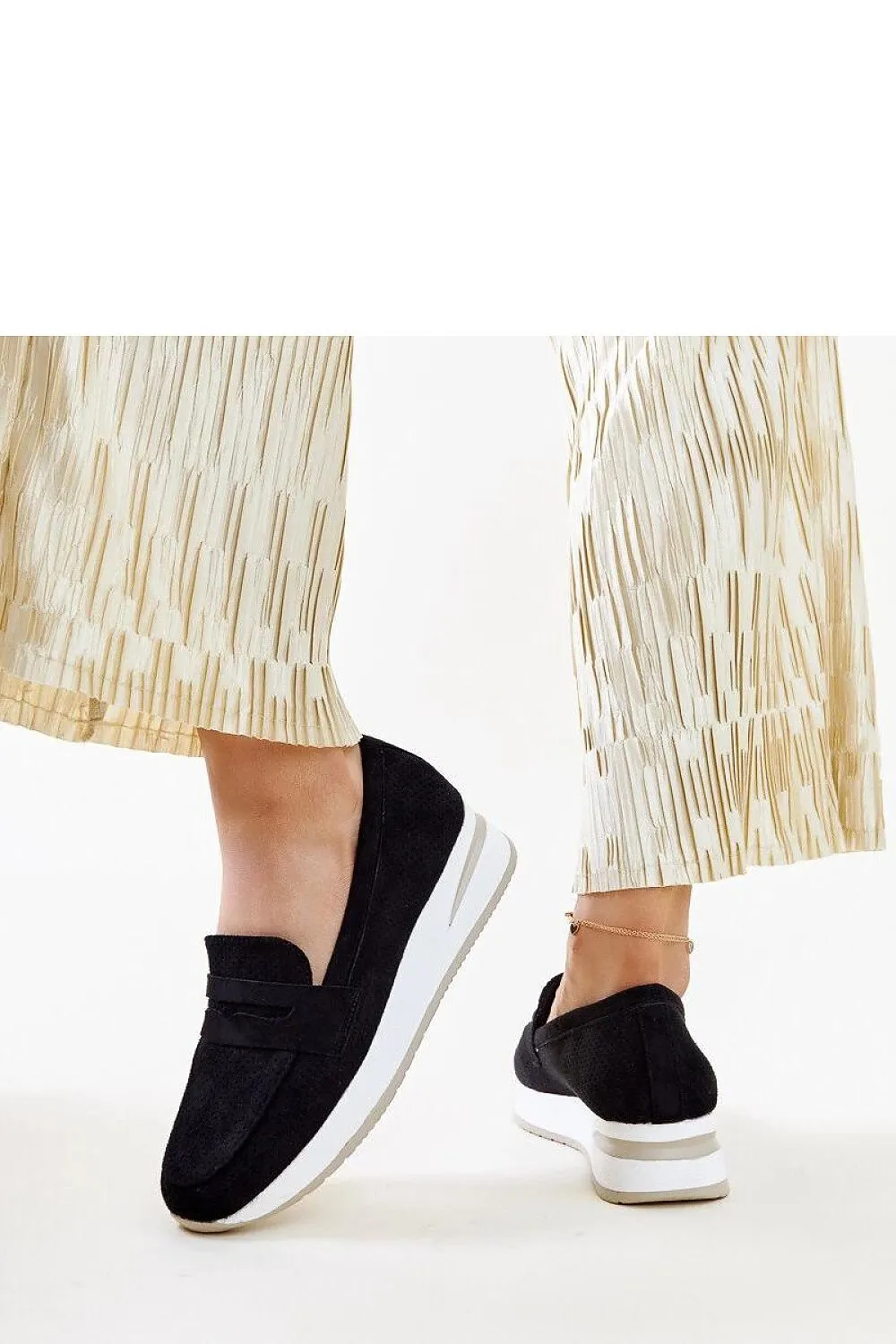 Low Shoes Solea