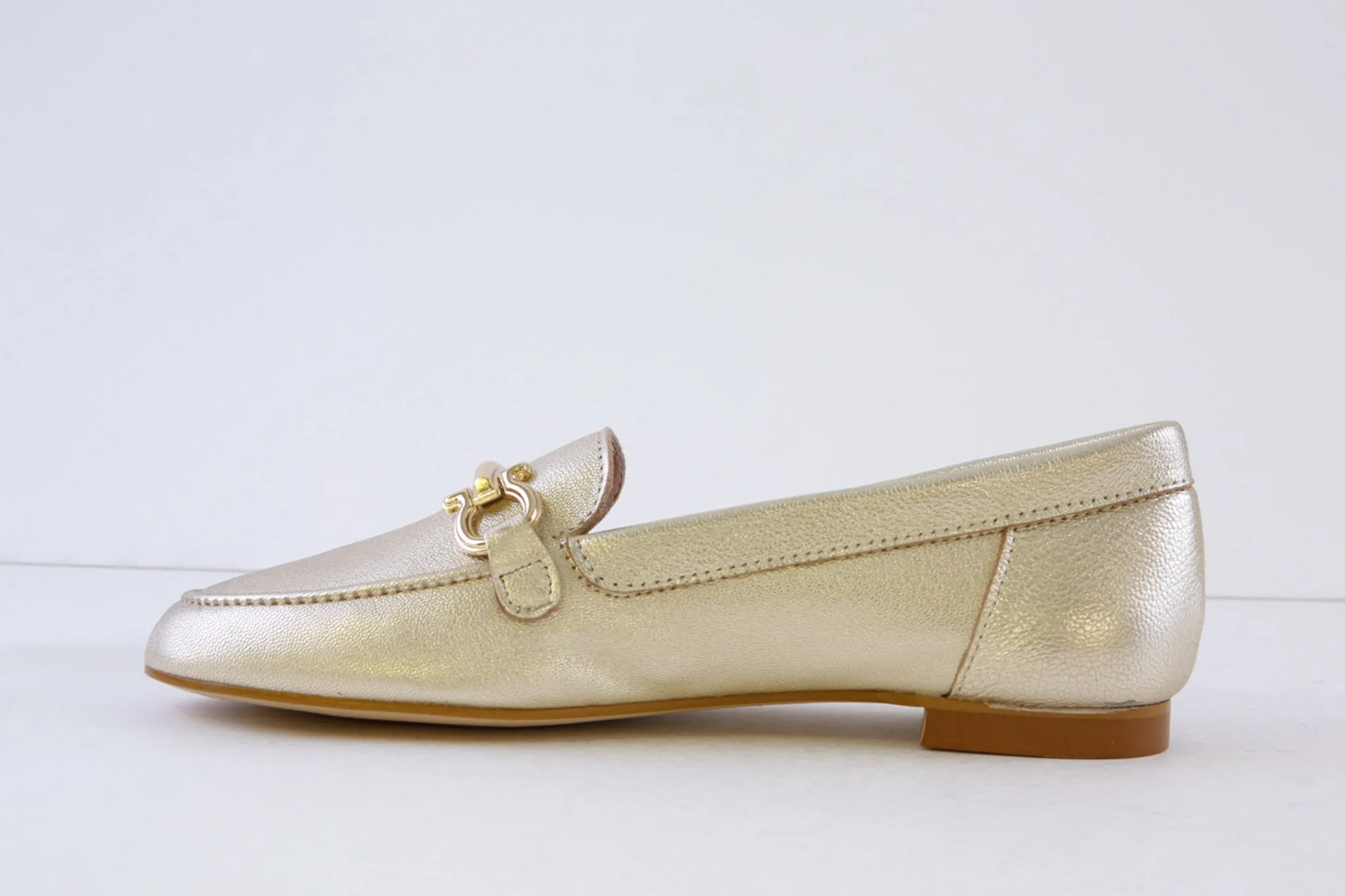 MARIA JAEN - 8X FLAT LOAFER (GOLD CHAIN DETAILING) - GOLD LEATHER