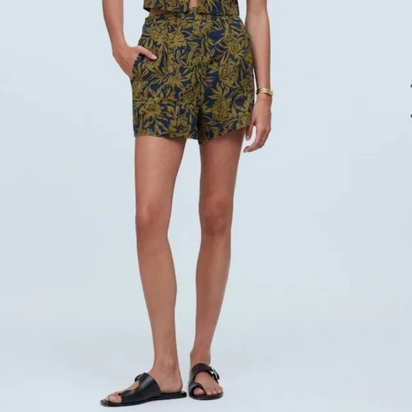 NWT Madewell MEDIUM Pull On Linen Shorts Navy Green Floral Pockets