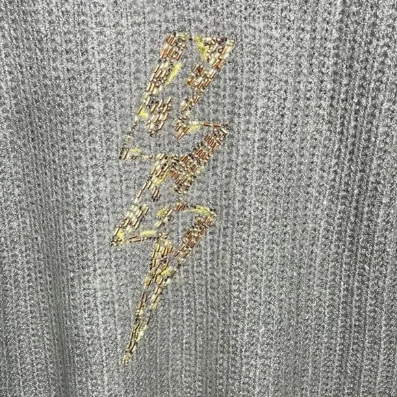 NWT Torrid Size 1X Gray Lightning Bolt Slouchy Tunic Chunky Knit Sweater $76