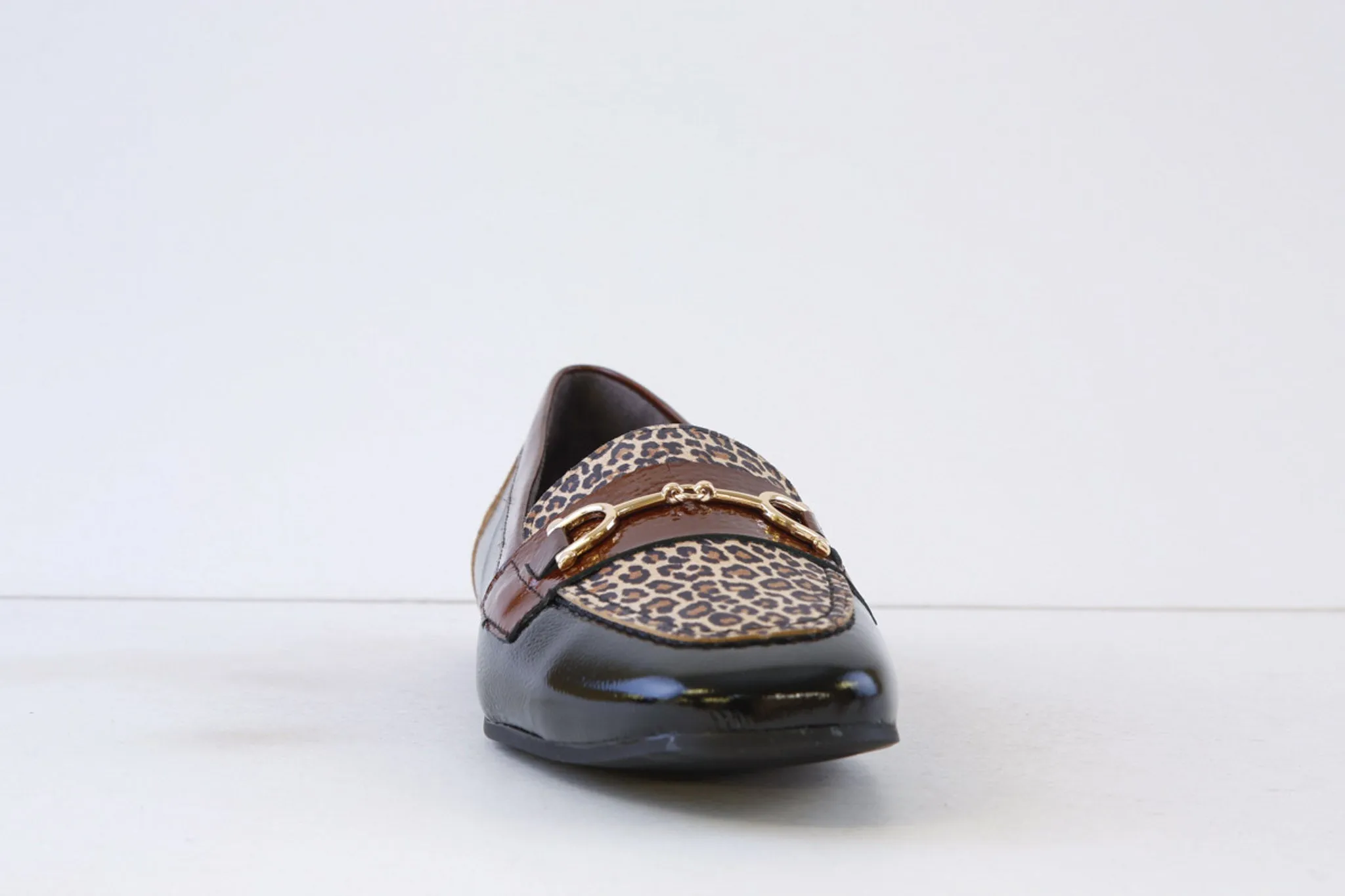 PITILLOS - 10171 FLAT LOAFER - BLACK PATENT/LEOPARD