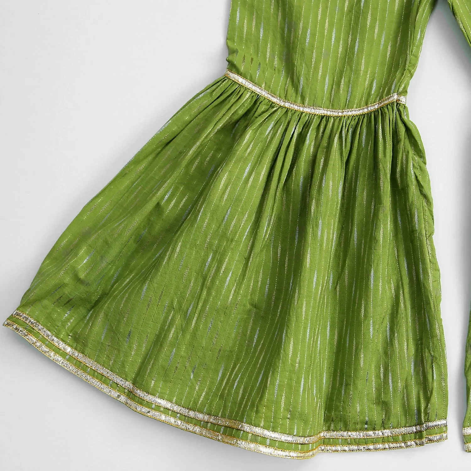 RUST GREEN ANGRAKHA GARARA SUIT SET WITH TILLA & GOTTA WORK
