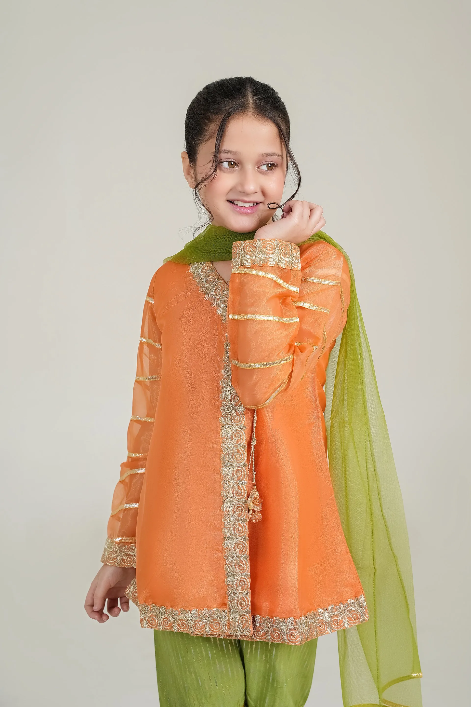 RUST GREEN ANGRAKHA GARARA SUIT SET WITH TILLA & GOTTA WORK
