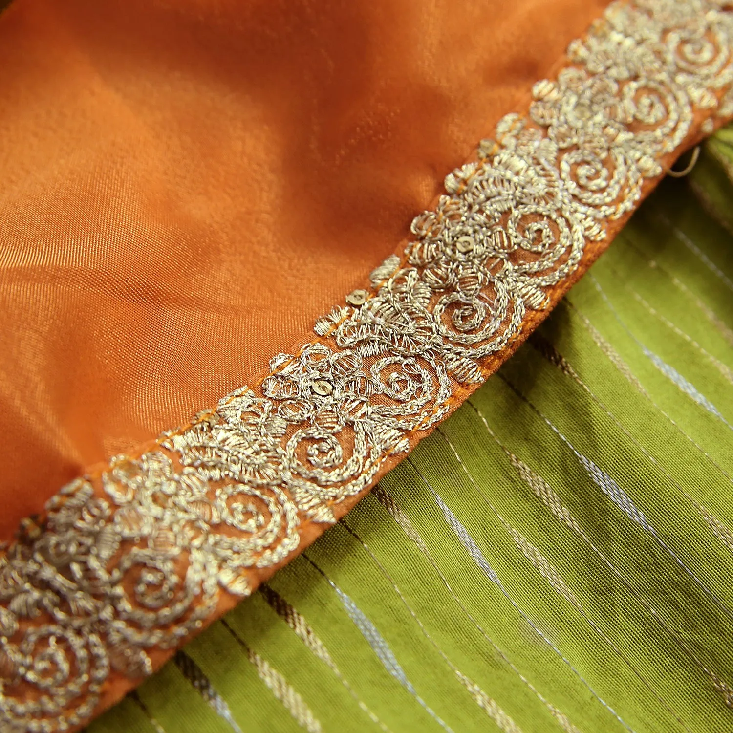 RUST GREEN ANGRAKHA GARARA SUIT SET WITH TILLA & GOTTA WORK