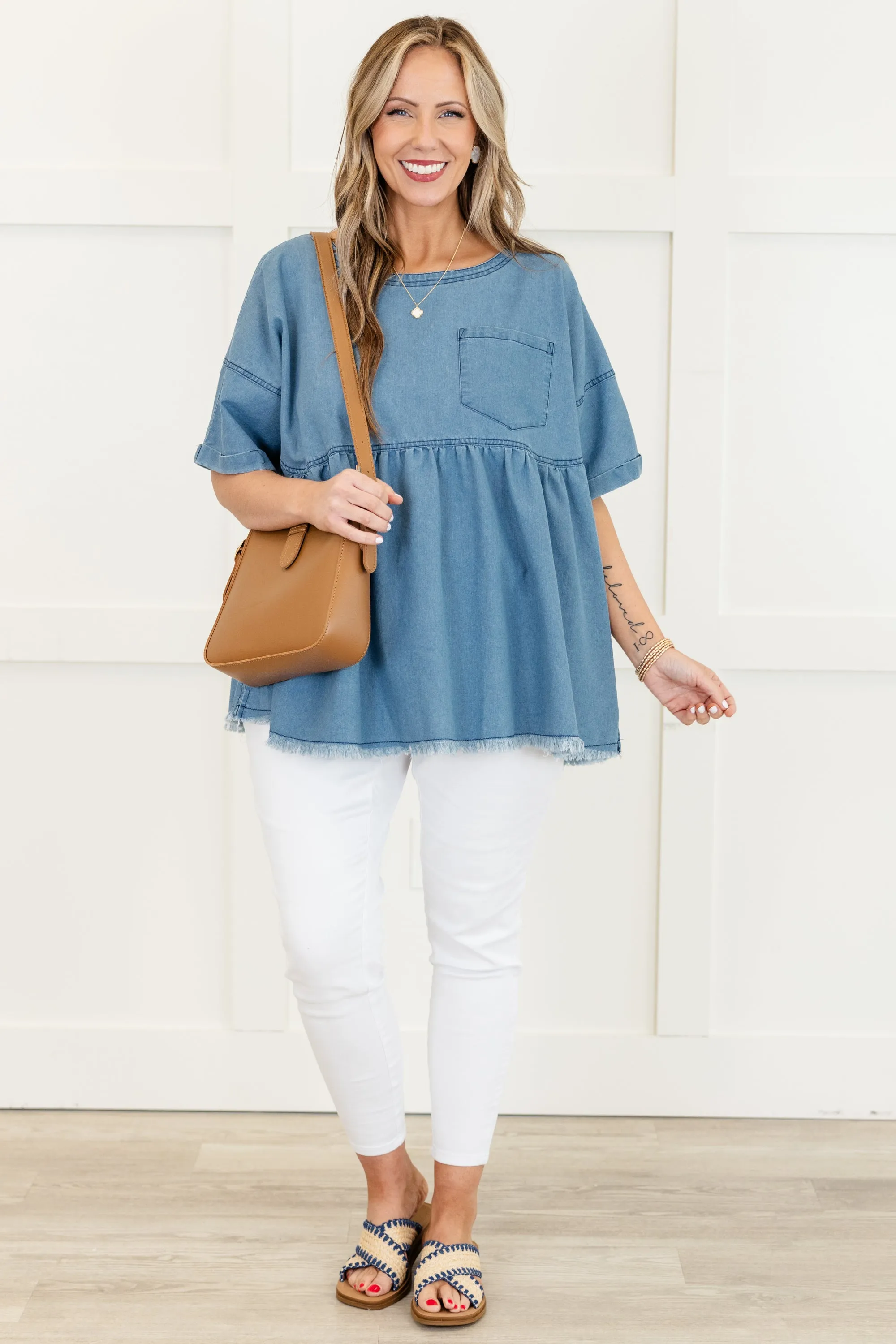 She's Cute Top, Light Wash