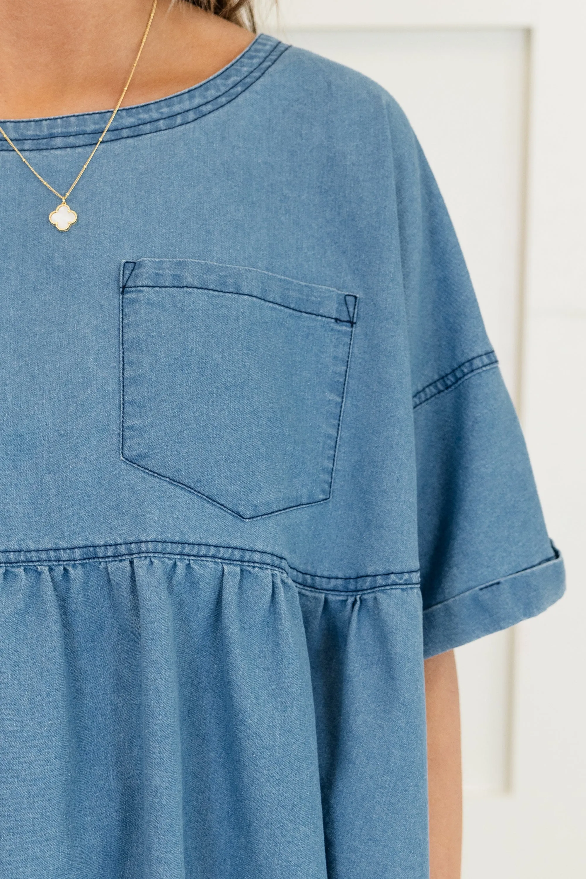 She's Cute Top, Light Wash