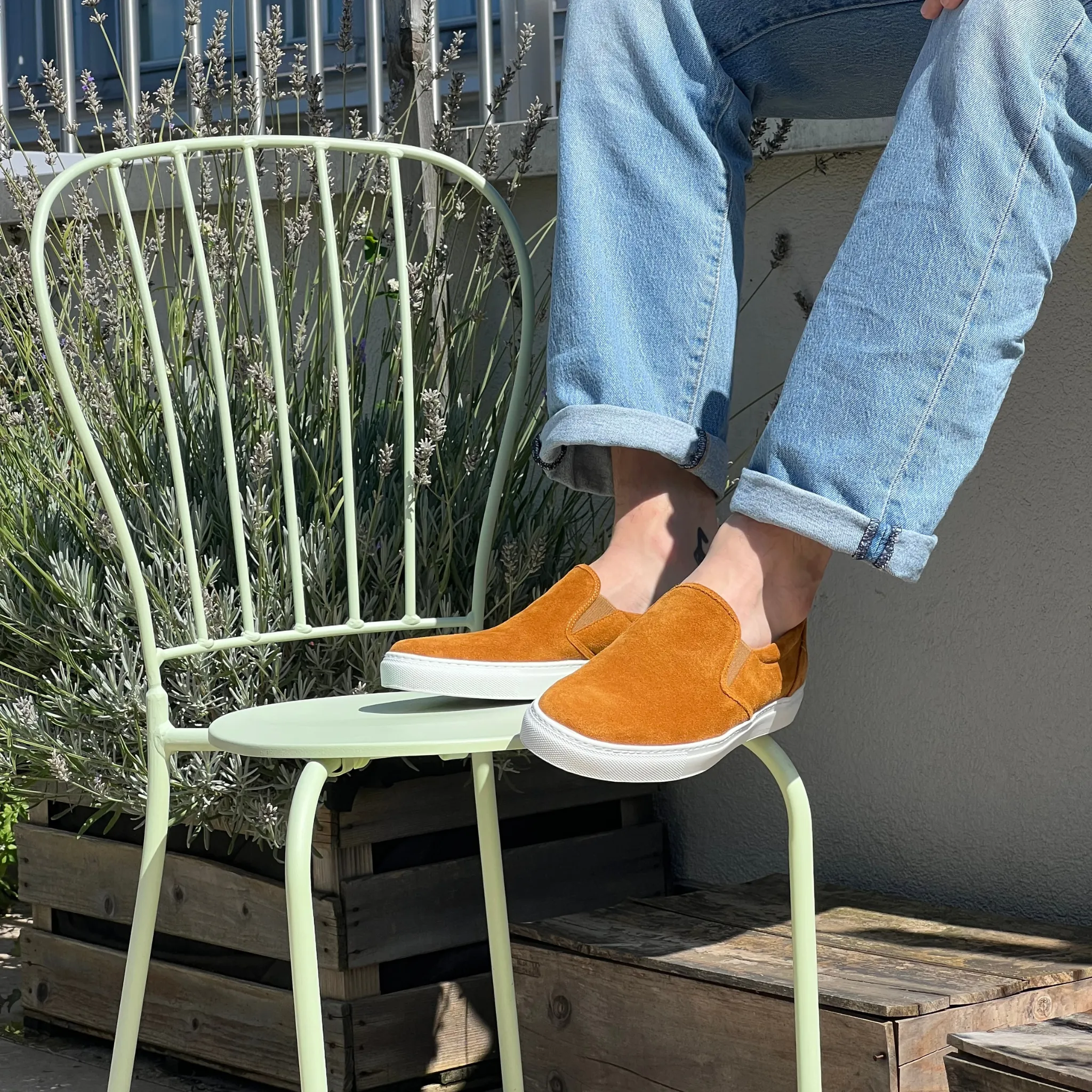Soriso Suede Slip-on