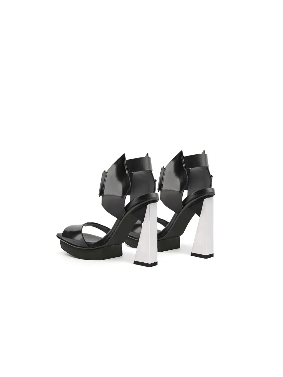 Tikoya Black Leather Heel