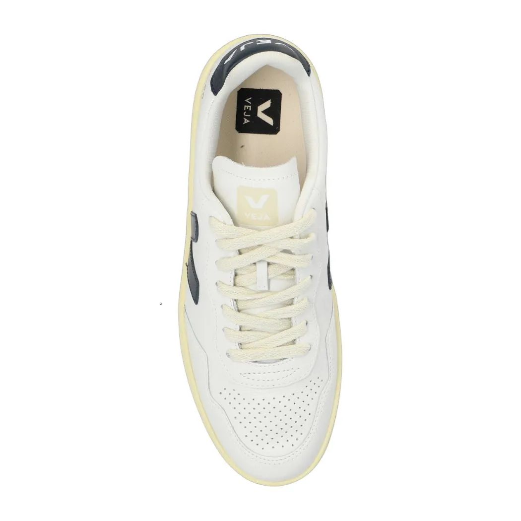 veja V-90 Women's Sneakers