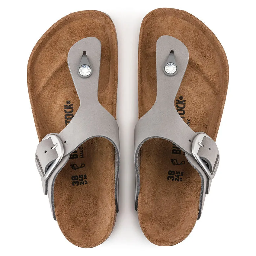 WOMEN'S BIRKENSTOCK GIZEH BIG BUCKLE SANDAL | DOVE GRAY NUBUCK LEATHER